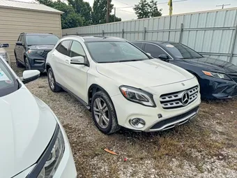 2019 Mercedes-Benz GLA-Class WDCTG4GB6KJ590820