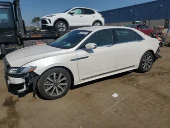 2018 Lincoln Continental 1LN6L9PK1J5601883