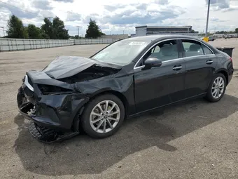 2020 Mercedes-Benz A-Class W1K3G4FB9LW046006