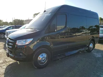 2021 Mercedes-Benz Sprinter W1X4EBHY4MT069920