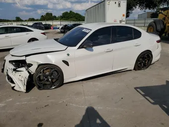 2017 Alfa Romeo Giulia ZARFAEAVXH7554783
