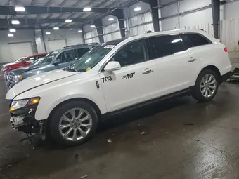 2018 Lincoln MKT 2LMHJ5AT0JBL02491