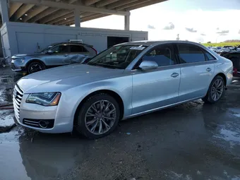 2014 Audi A8 WAURGAFD4EN006135