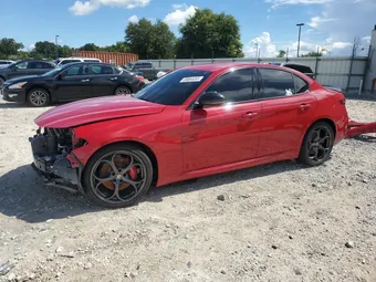 2019 Alfa Romeo Giulia ZARFAMBN1K7608746