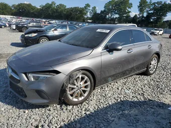 2021 Mercedes-Benz A-Class W1K3G4EB4MJ262233