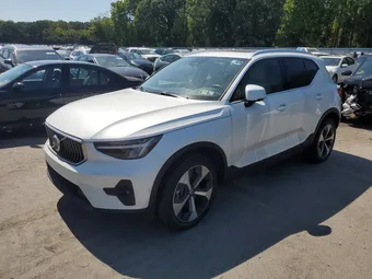 2023 Volvo XC40 YV4L12UN5P2014287