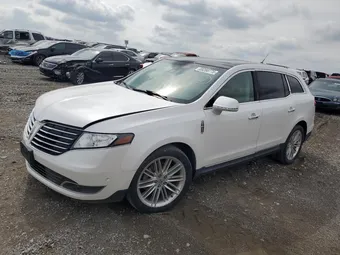 2019 Lincoln MKT 2LMHJ5ATXKBL03150