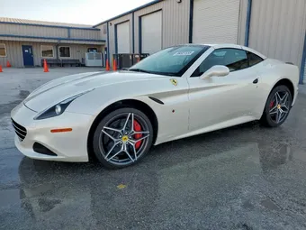 2016 Ferrari California ZFF77XJA2G0214672
