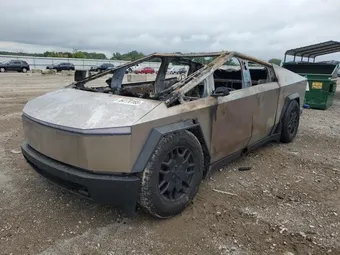 2024 Tesla Cybertruck 7G2CEHEE6RA036124