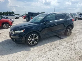 2019 Volvo XC40 YV4162UL1K2103094