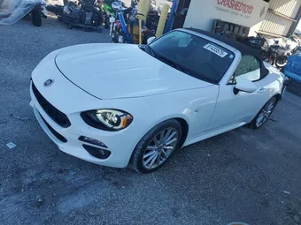 2018 Fiat 124 Spider JC1NFAEK2J0134303