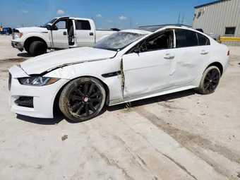 2017 Jaguar XE SAJAF4BV8HCP11153