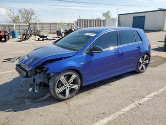 2016 Volkswagen Golf R WVWUF7AU1GW151186