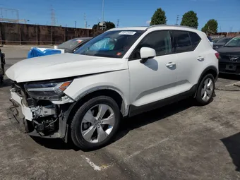2020 Volvo XC40 YV4162UK4L2276696