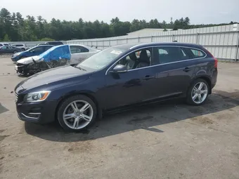 2016 Volvo V60 YV1612SKXG1309894