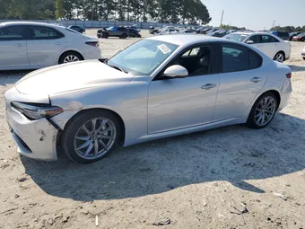2022 Alfa Romeo Giulia ZARFAMANXN7661435