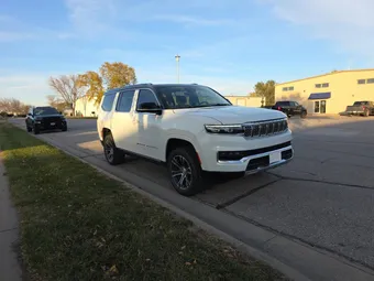 2023 Jeep Grand Wagoneer 1C4SJVEJXPS559350