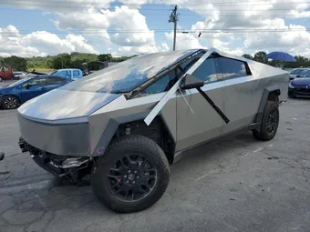 2024 Tesla Cybertruck 7G2CEHED9RA010334