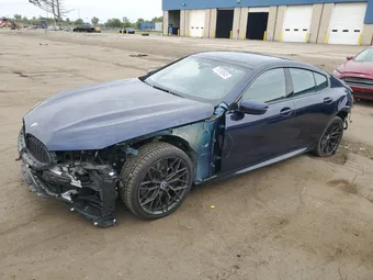 2022 BMW 8ER WBAGV8C04NCH65678