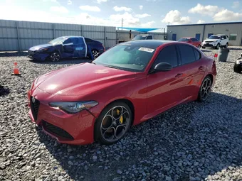 2021 Alfa Romeo Giulia ZARFAMBN3M7645025