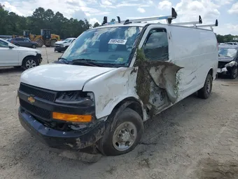 2024 Chevrolet Express 1GCWGBF79R1215258