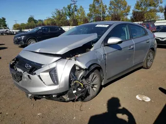 2019 Hyundai Ioniq Plus KMHC65LD8KU181539