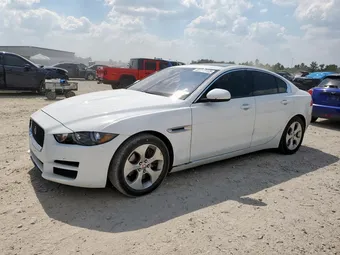 2017 Jaguar XE SAJAR4BG5HA973569