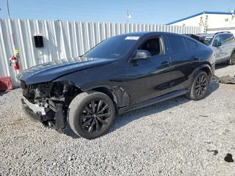 2021 BMW X6 5UXCY6C00M9F92751