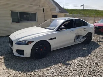 2017 Jaguar XF SAJBL4BV4HCY48961