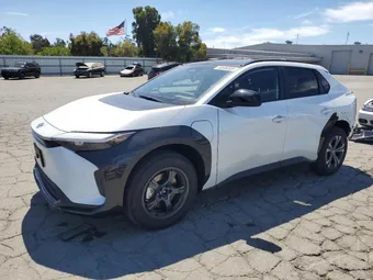 2025 Toyota BZ4X XLE JTMABACA1SA099059