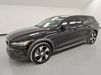 2025 Volvo V60 YV4L12WK4S2147151