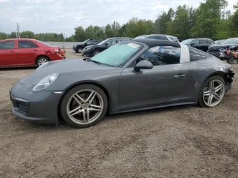 2019 Porsche 911 WP0BA2A94KS120096