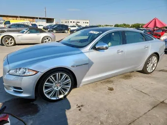 2015 Jaguar XJ-Series SAJWA2GZ6F8V85802