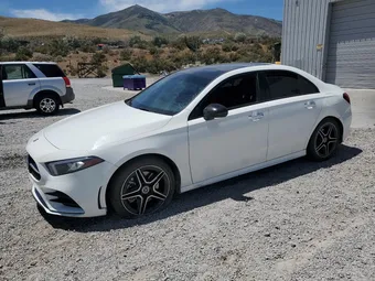 2019 Mercedes-Benz A-Class WDD3G4EB0KW022709