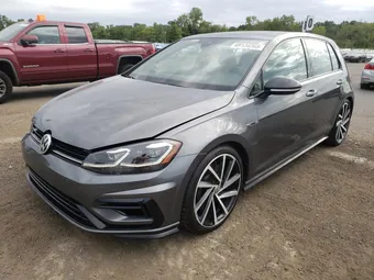 2019 Volkswagen Golf R WVWWA7AU7KW217935