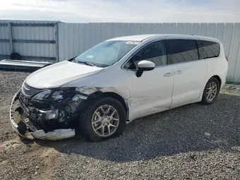 2023 Chrysler Minivan 2C4RC1CG5PR598597