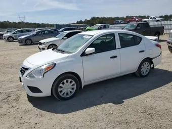 2019 Nissan Versa 3N1CN7AP8KL824890