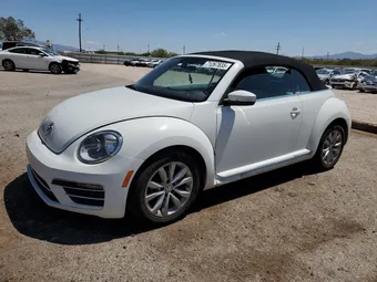 2017 Volkswagen Beetle 3VW517AT2HM811308