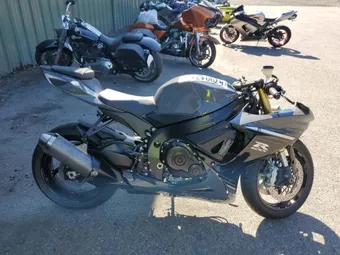 2025 Suzuki GSXR750 JS1GR7MA9S7102000