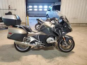 2016 BMW R-Series WB10A1300GZ193896