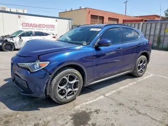2018 Alfa Romeo Stelvio ZASFAKPN9J7B60978