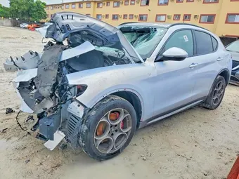 2022 Alfa Romeo ZASPAKBN0N7D46121