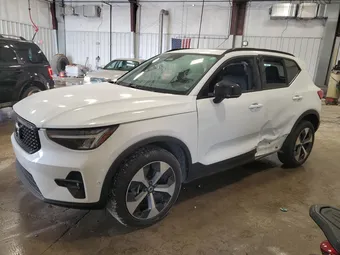 2023 Volvo XC40 YV4K92HM4P2037016