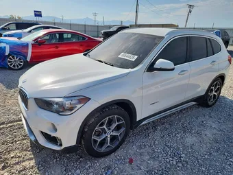2018 BMW X1 WBXHT3C31J5F89149