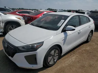 2019 Hyundai Ioniq KMHC65LC7KU109285
