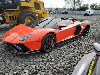 2022 Lamborghini ZHWUU8ZD0NLA11414