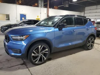 2021 Volvo XC40 YV4162UMXM2456459