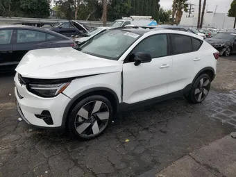 2024 Volvo C40 YV4ER3GM2R2107216