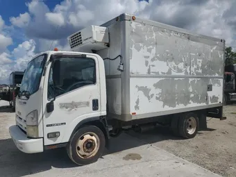 2014 Isuzu 54DC4W1C0ES800334