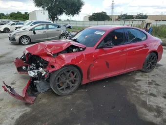 2020 Alfa Romeo Giulia ZARFAMAN3L7631383